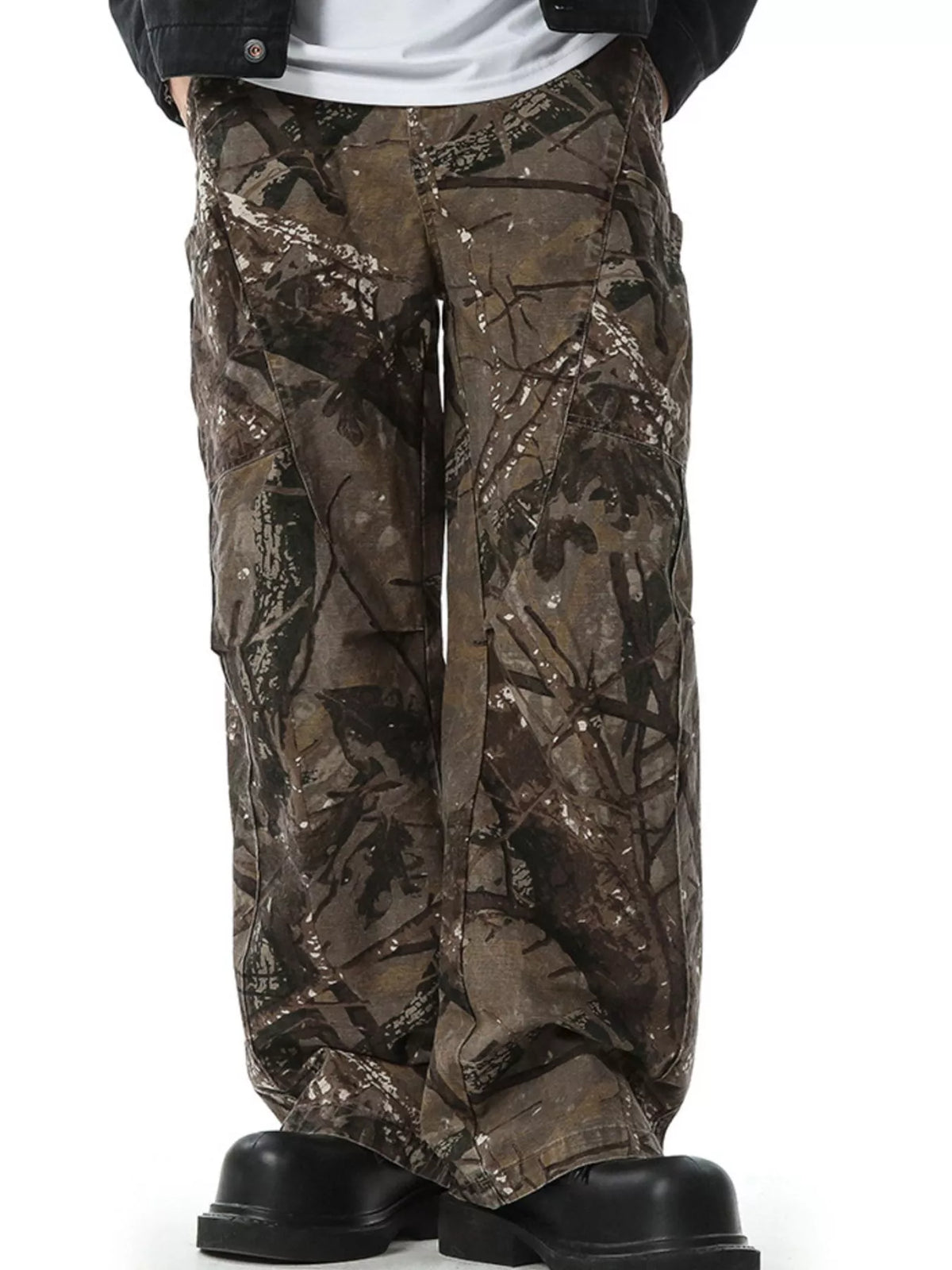 Men's Full Size Relaxed Fit Camo Pants Plus Size in Camouflage