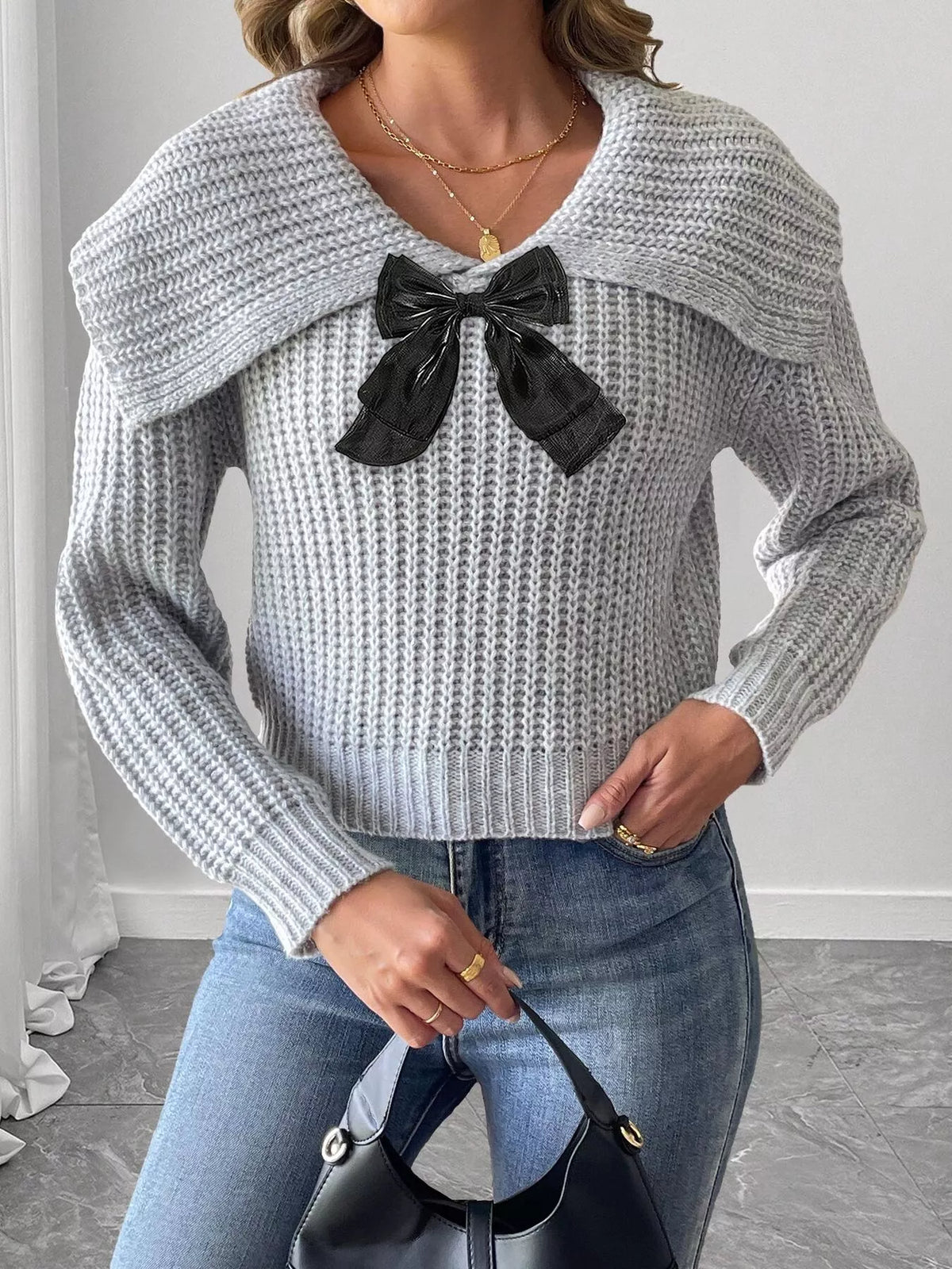 Contrast Bow Long Sleeve Sweater - Lilixa.store