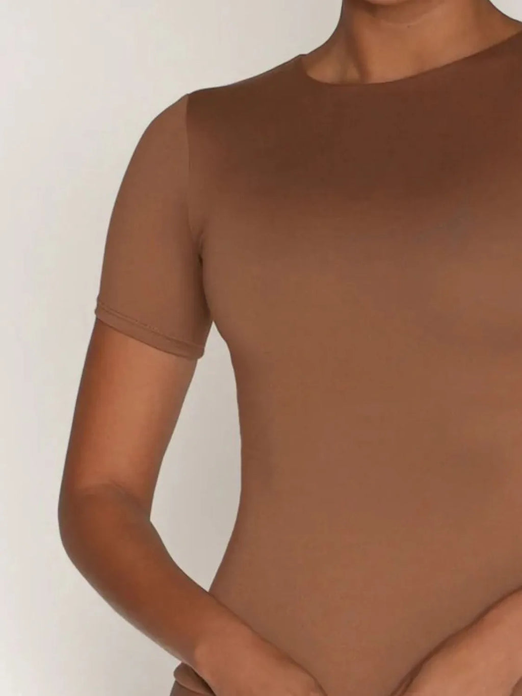 Round Neck Short Sleeve Swim Top - Lilixa.store