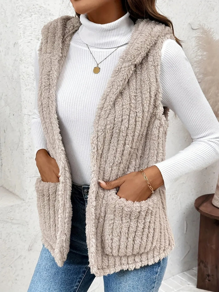 Fuzzy Hooded Vest with Pockets in Dust Storm