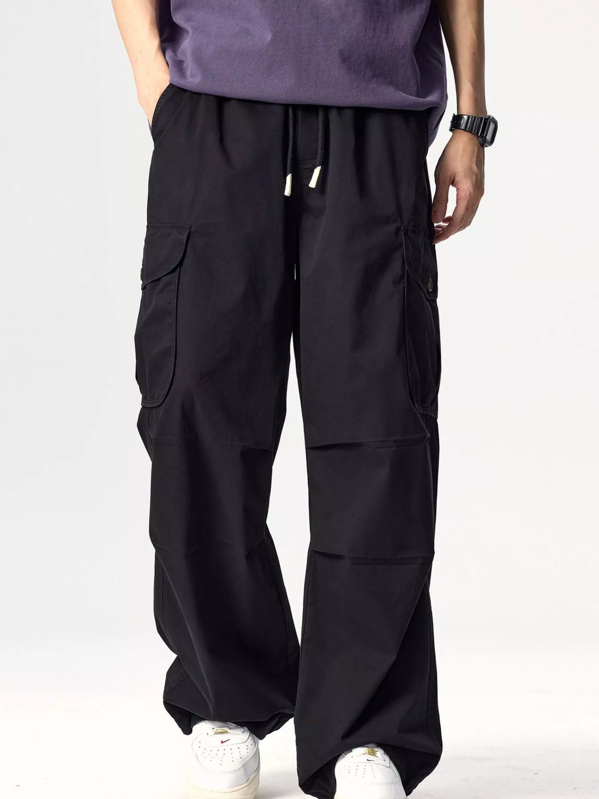 Men's Plus Size Drawstring Wide Leg Cargo Pants in Black