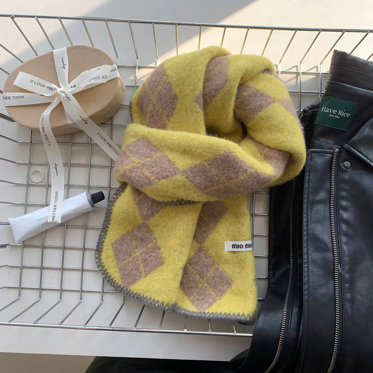 Argyle Pattern Warm Scarf - Lilixa.store