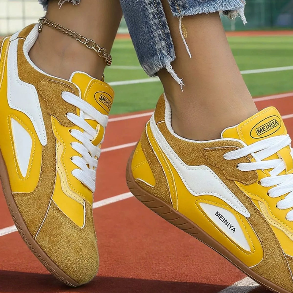 Round Toe Lace Up Sneakers - Lilixa.store