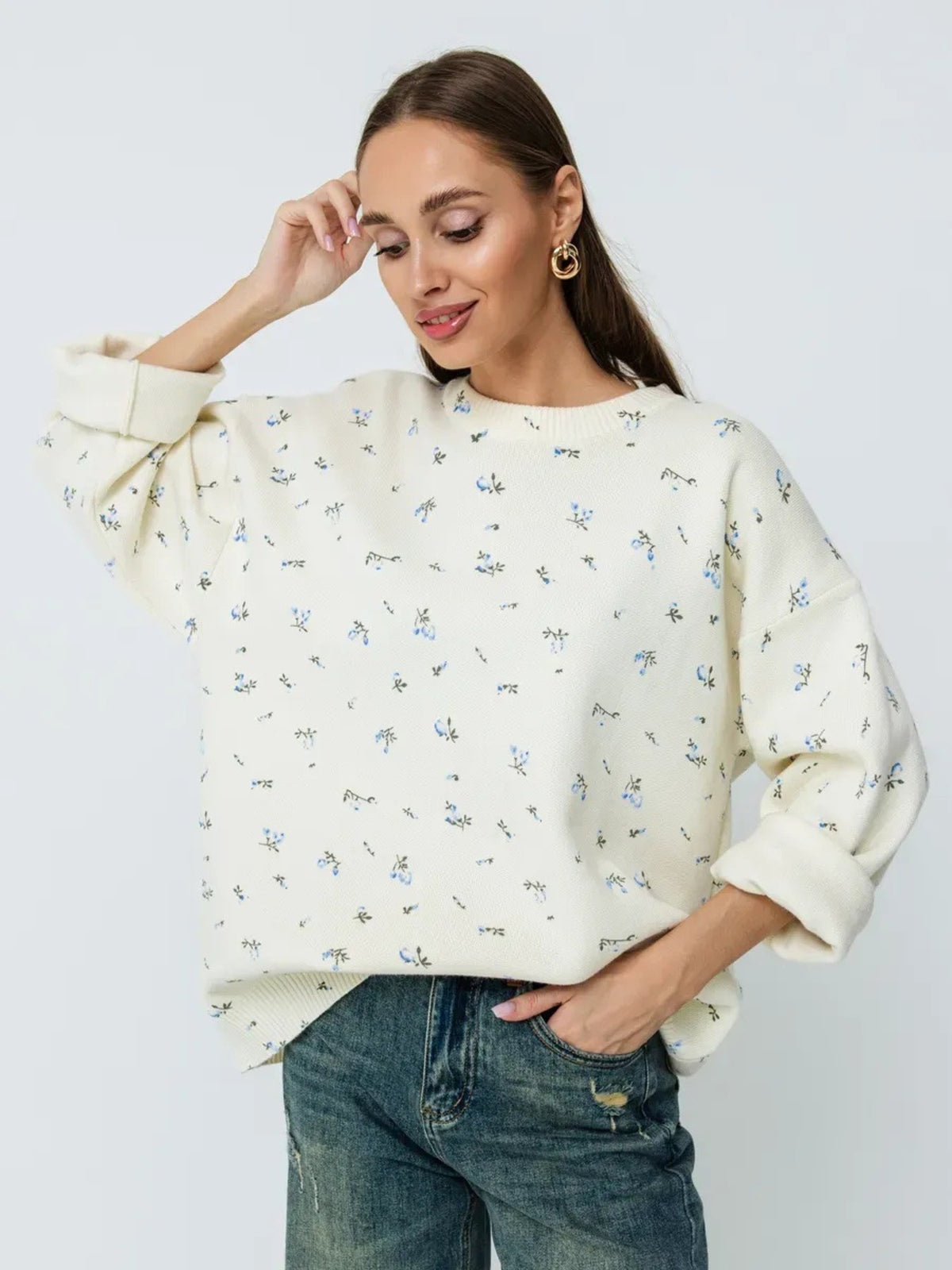 Floral Dropped Shoulder Oversized Sweater in White