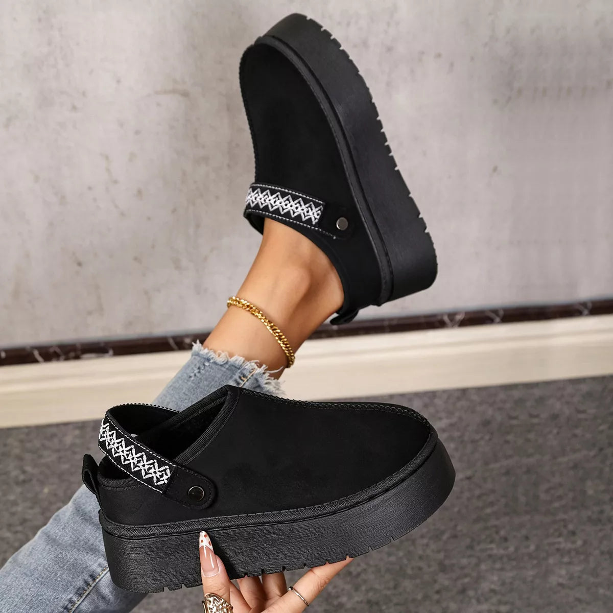 Platform Suede Fur-Lined Boots - Lilixa.store