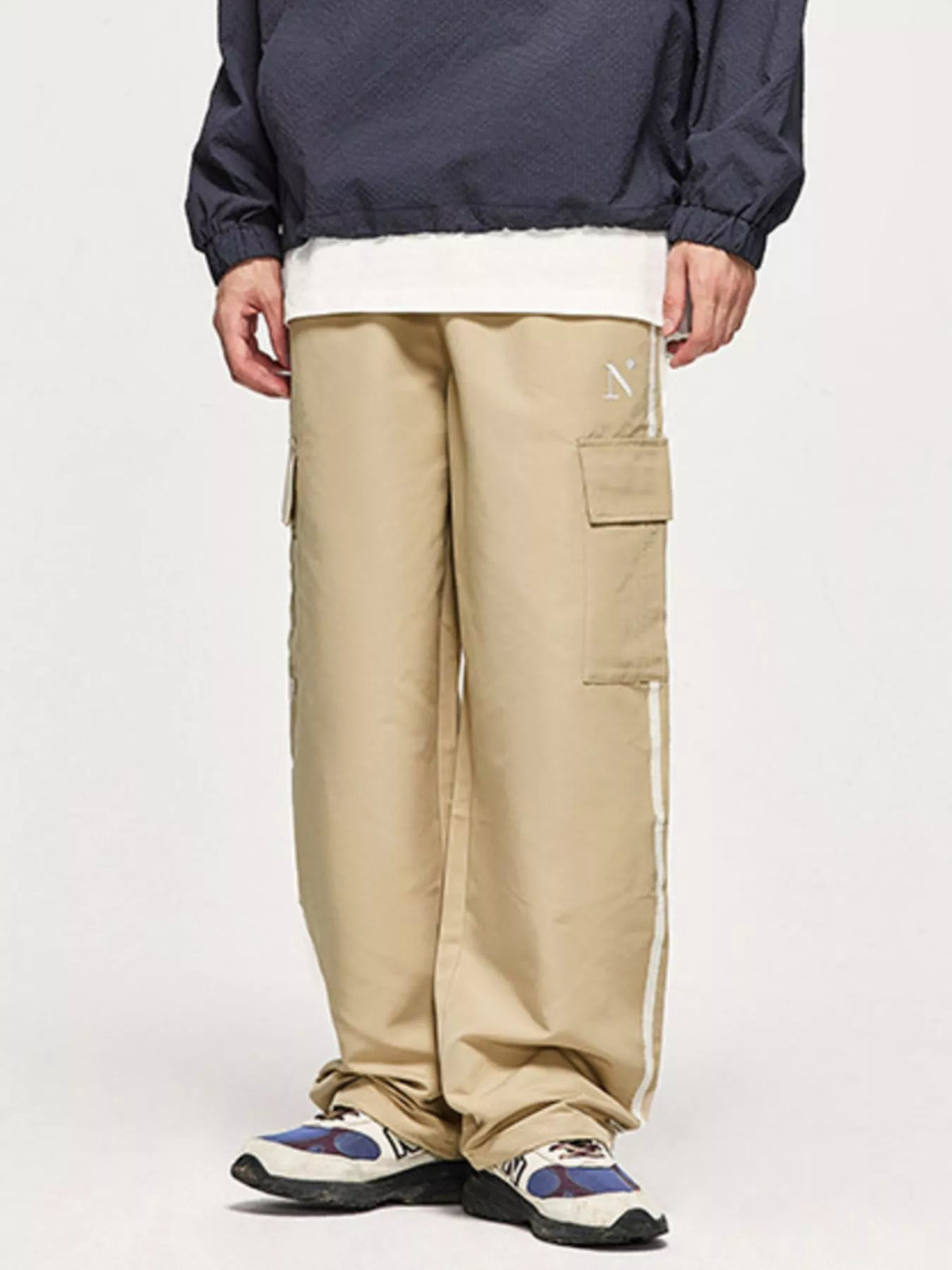 Men's Side Striped Wide Leg Cargo Pants, view 5