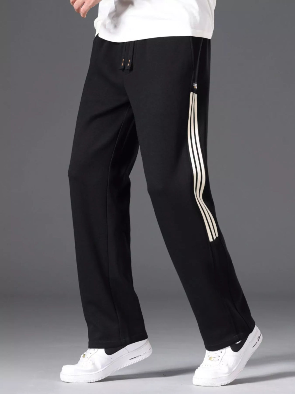 Men's Casual Striped Wide Leg Pants in Black