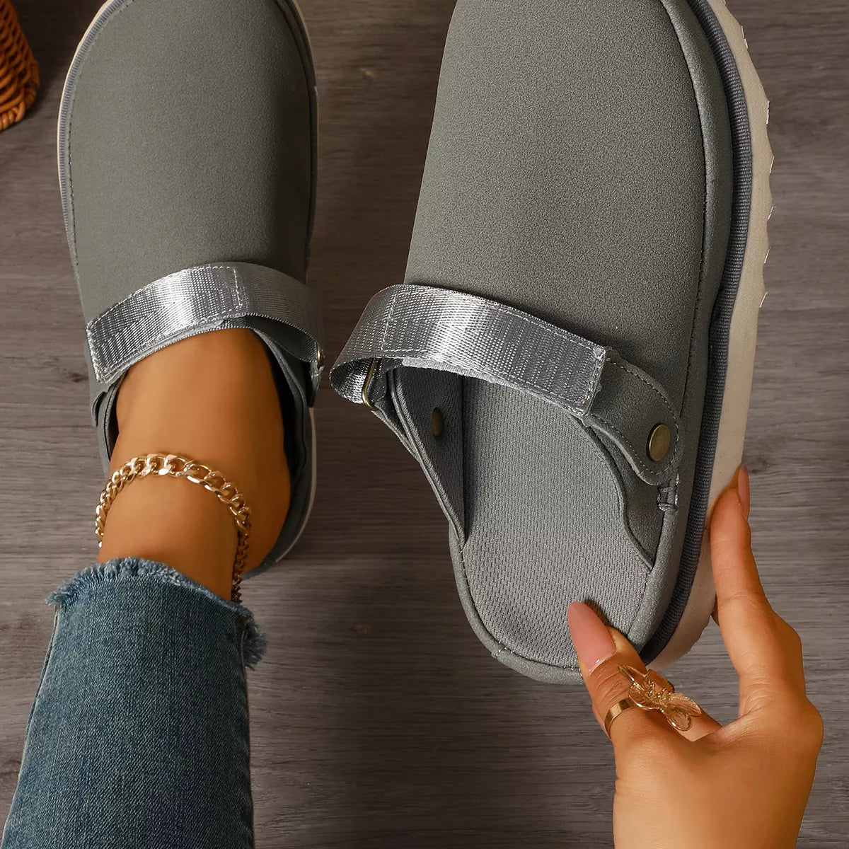 Round Toe Platform Slippers - Lilixa.store