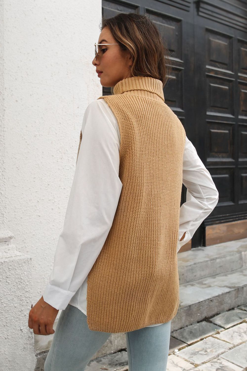 Ribbed Mock Neck Sleeveless Sweater Vest, view 7