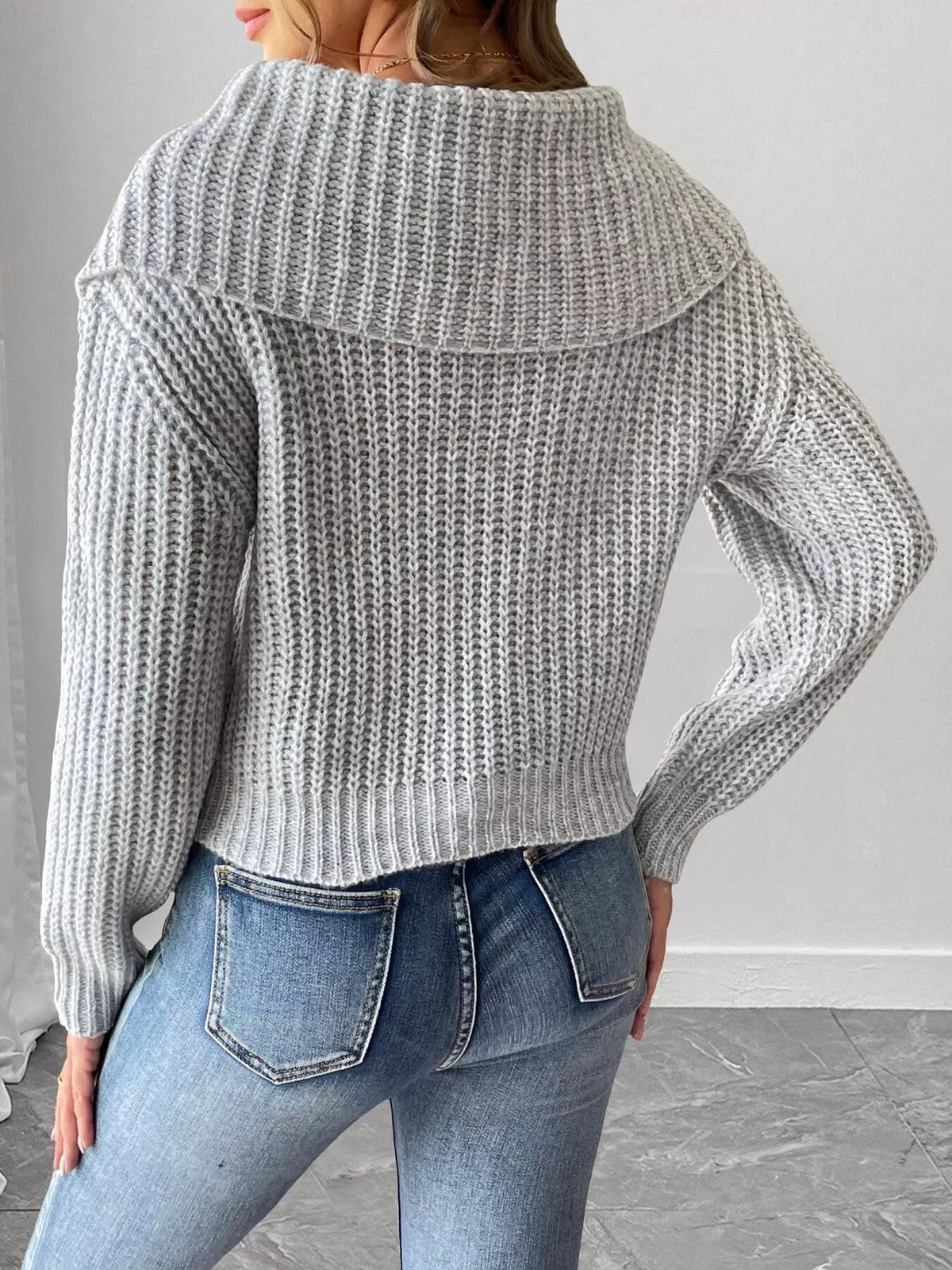 Contrast Bow Long Sleeve Sweater