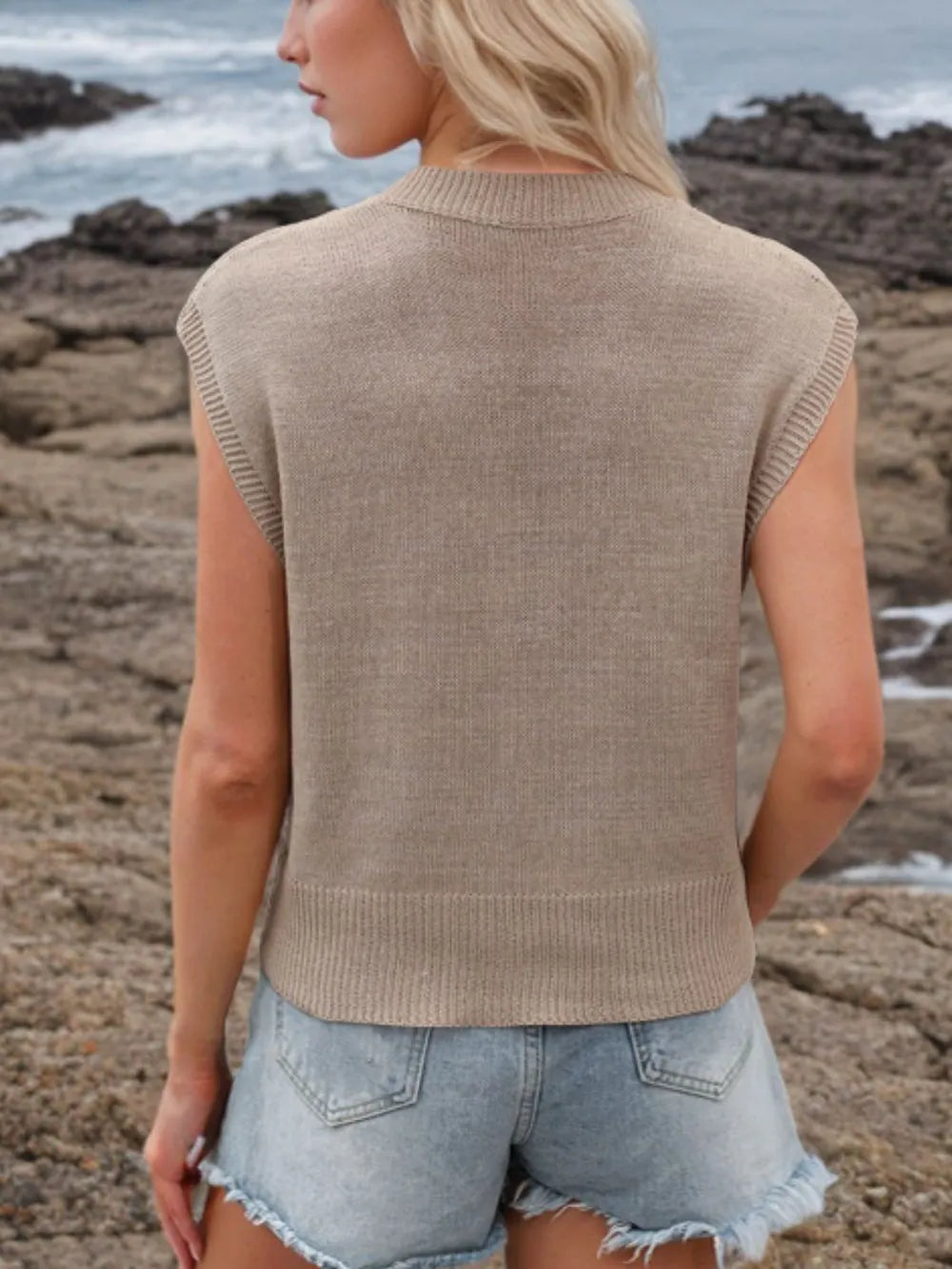 Ribbed Hem V-Neck Sweater Vest, view 14