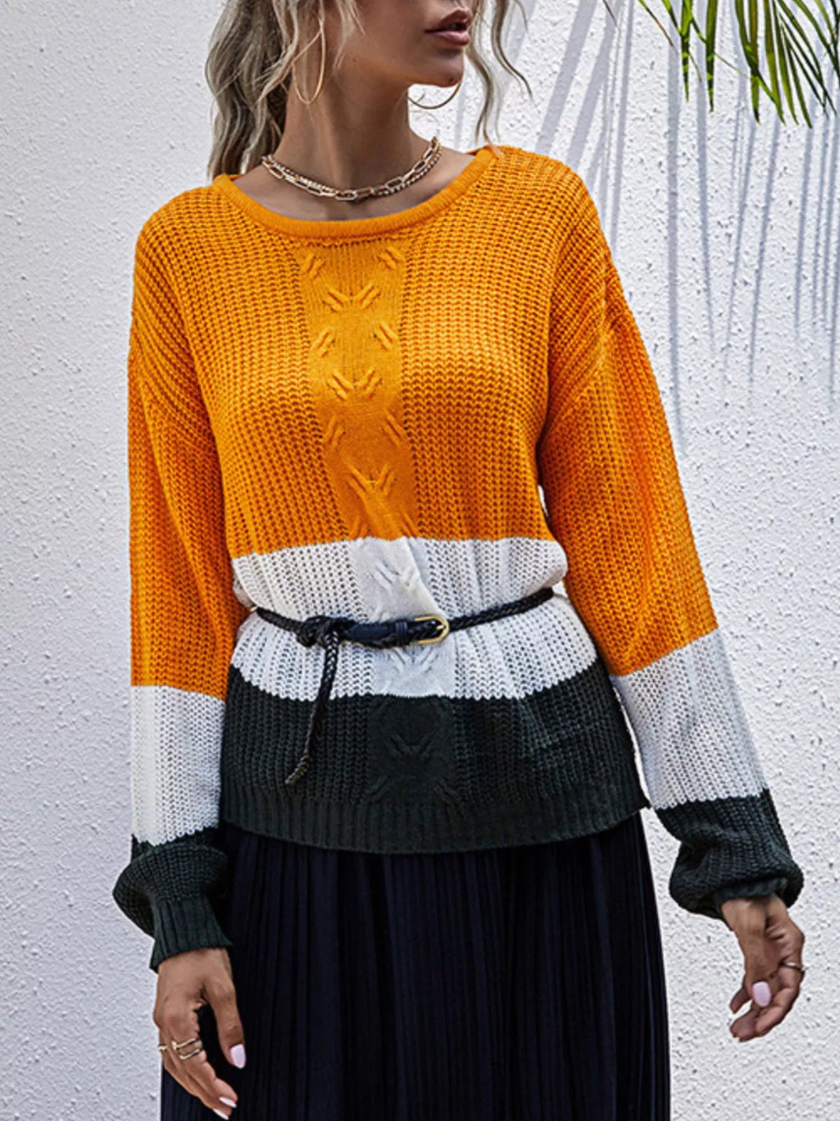 Color Block Round Neck Sweater - Lilixa.store