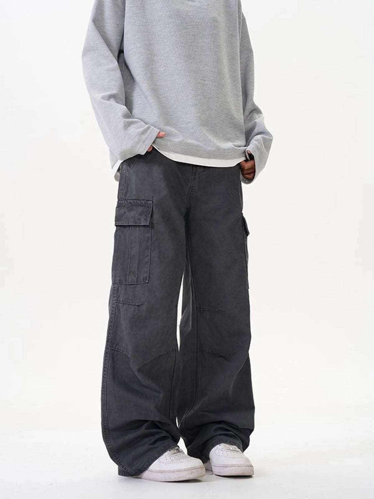Men's Wide Leg Cargo Pants, view 4