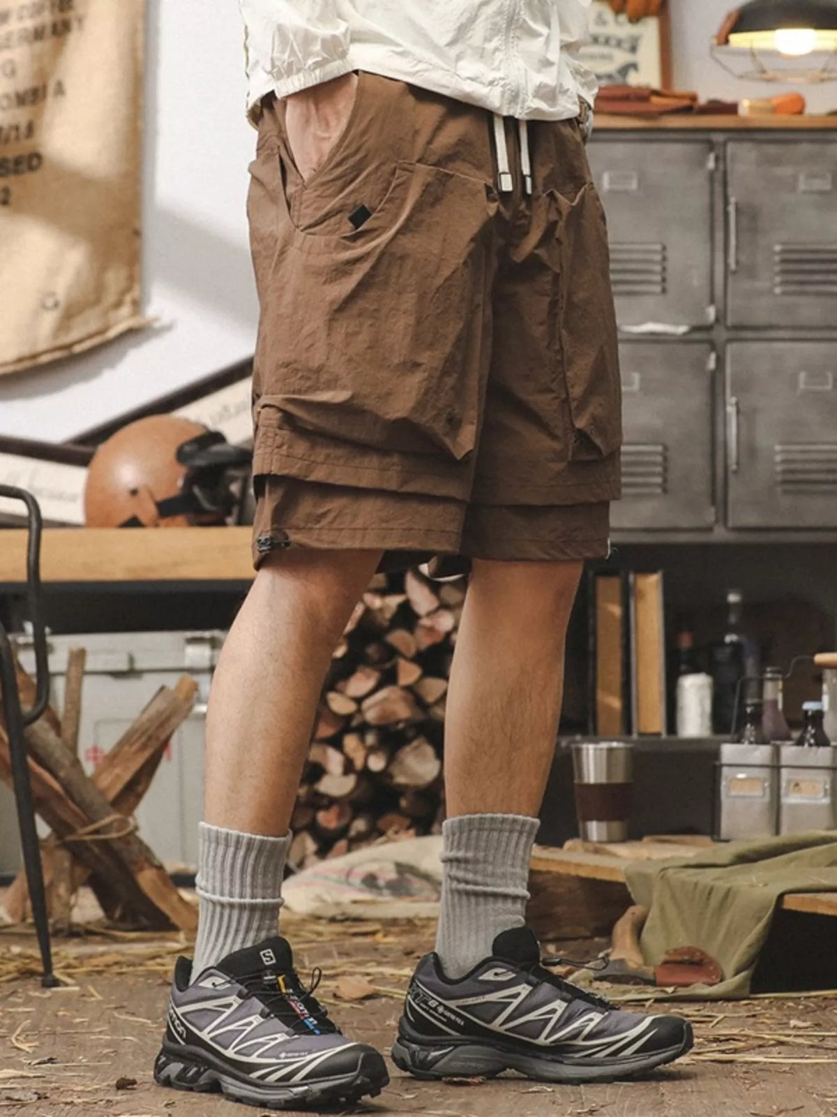 Men's Plus Size Multiple Pocket Layered Cargo Shorts with Drawstring Hem - Lilixa.store
