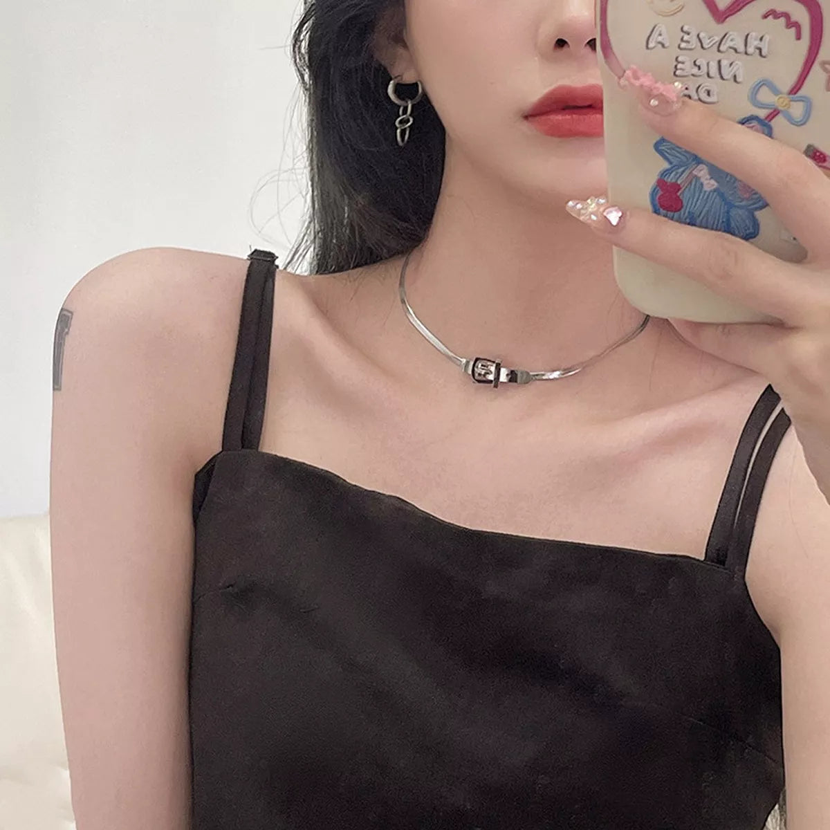 Chic Buckle Choker Necklace - Lilixa.store