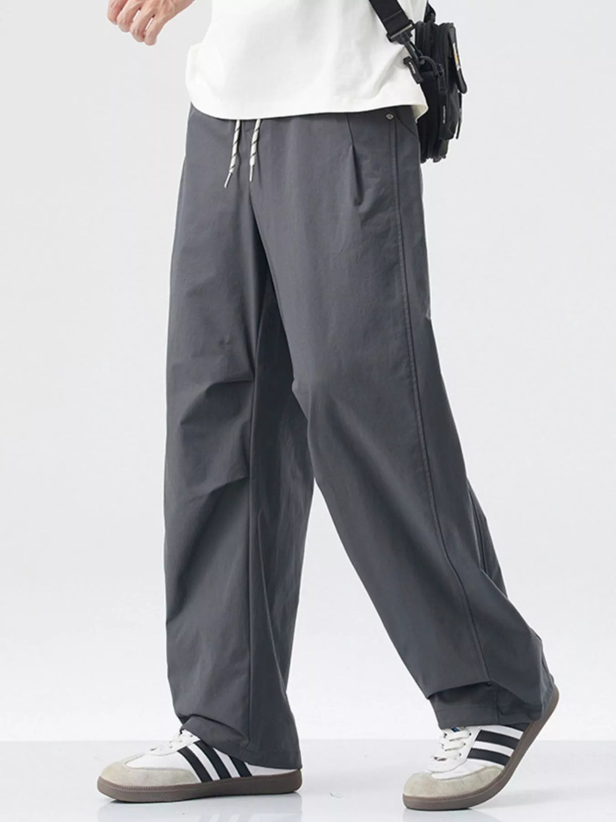 Men's Loose Fit Drawstring Cargo Pants in Dark Gray