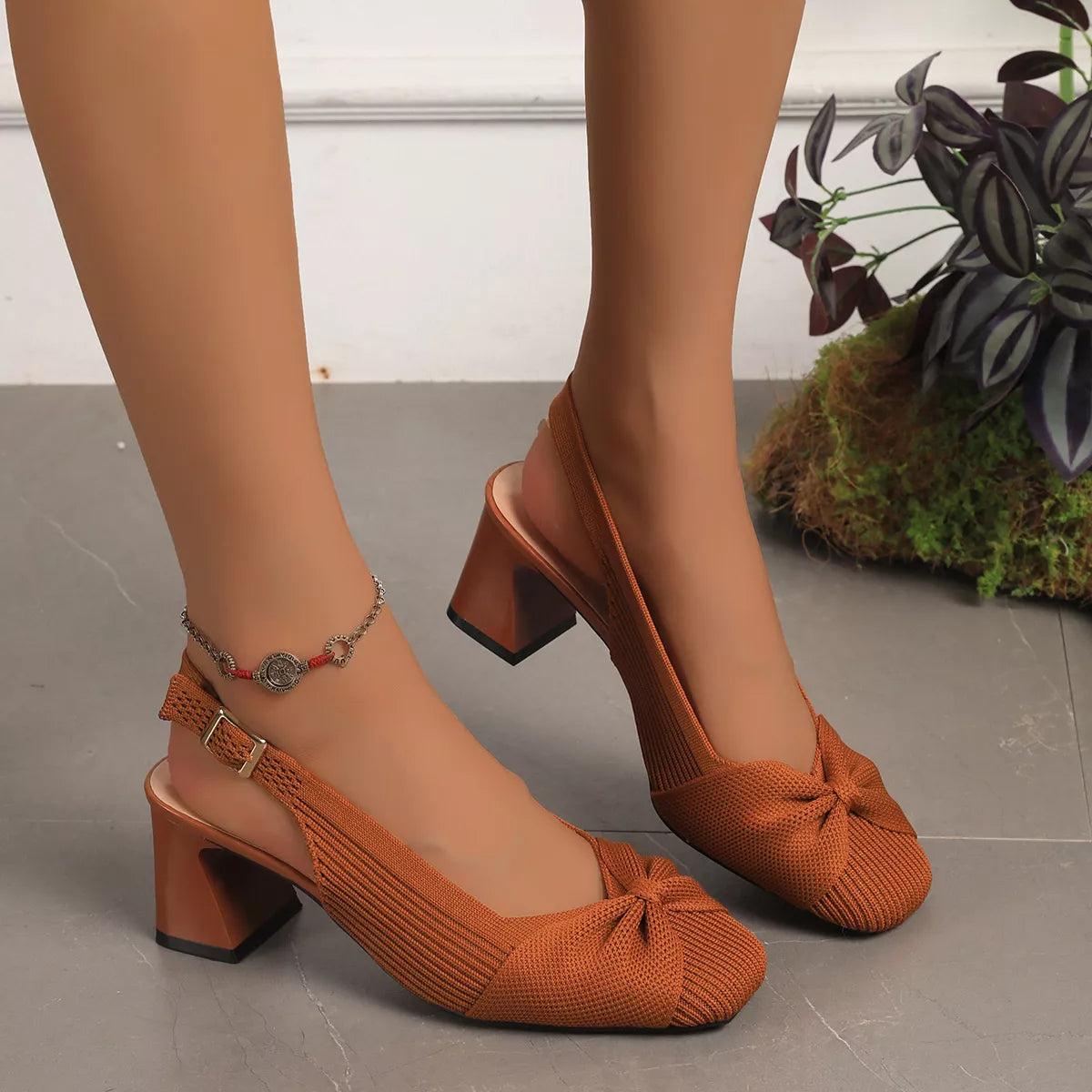 Ribbed Slingback Pumps with Bow Detail in Brown
