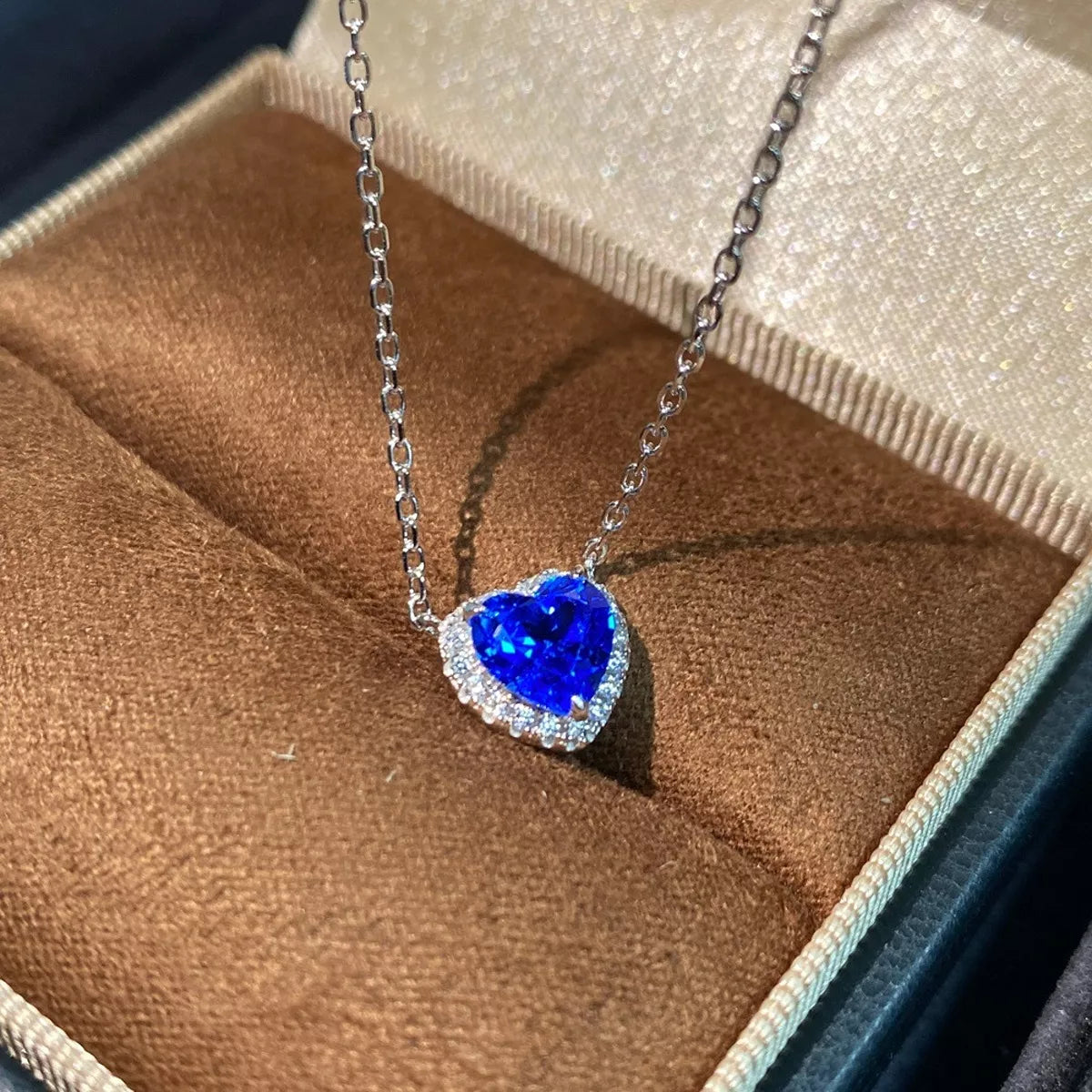 Heart-Shaped Pendant Necklace
