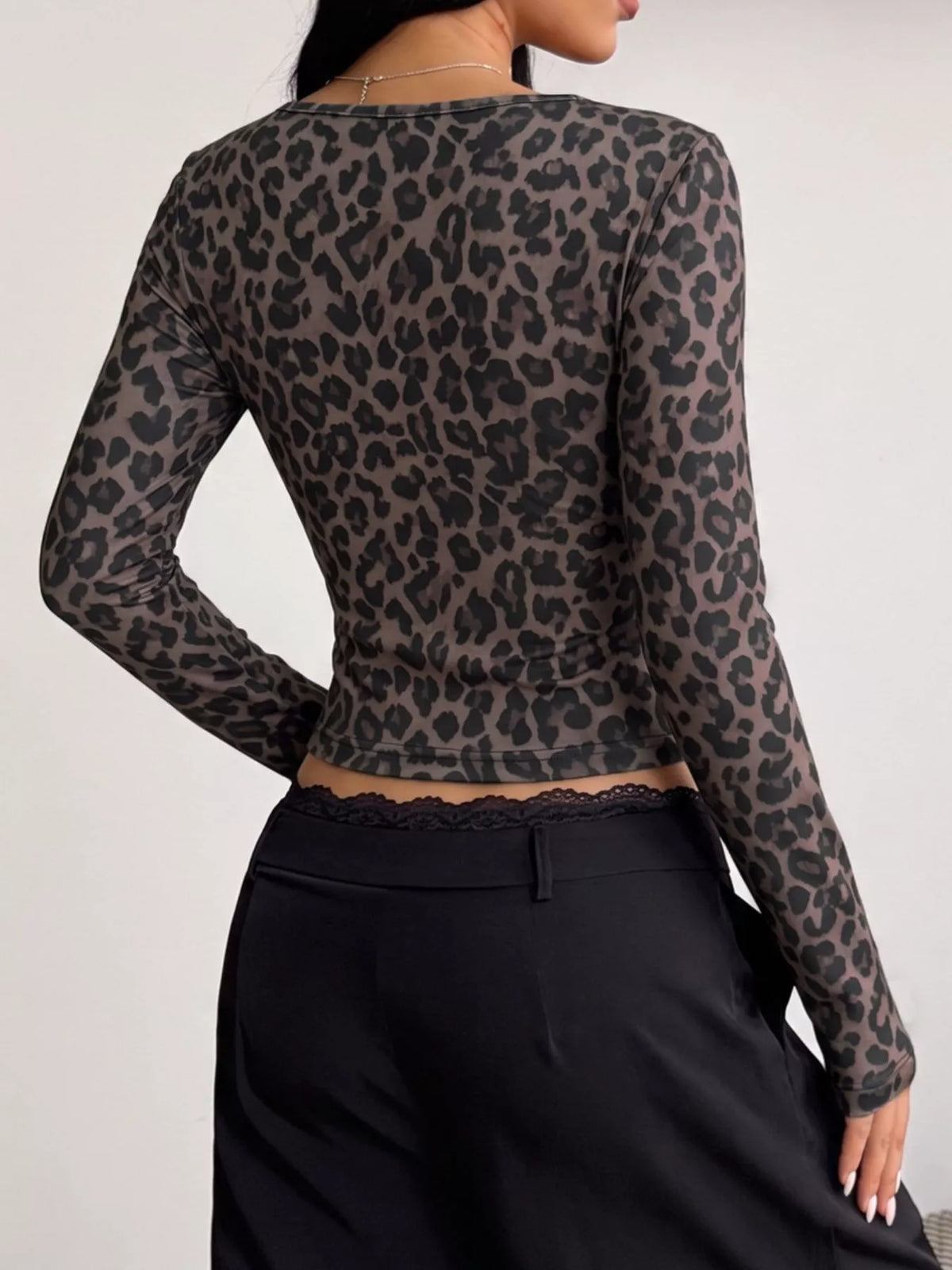 Leopard V-Neck Long Sleeve T-Shirt - Lilixa.store