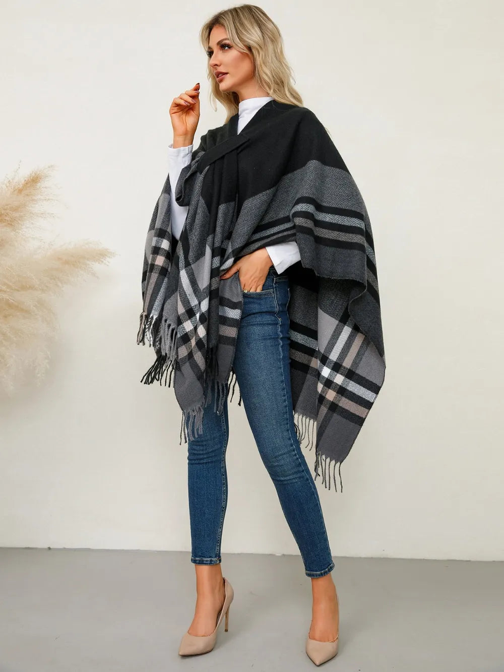 Fringe Contrast Plaid Poncho - Lilixa.store