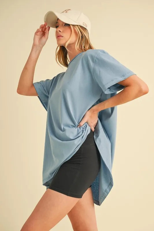 Aemi+Co Round Neck Short Sleeve Oversized T-Shirt in Blue, view 4