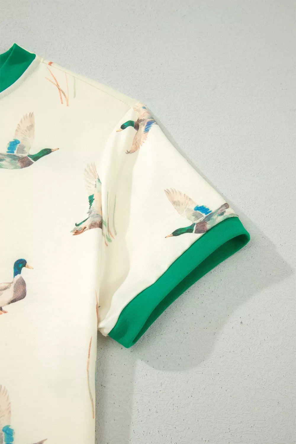Mallard Printed Colorblock Trim Short Set - Lilixa.store