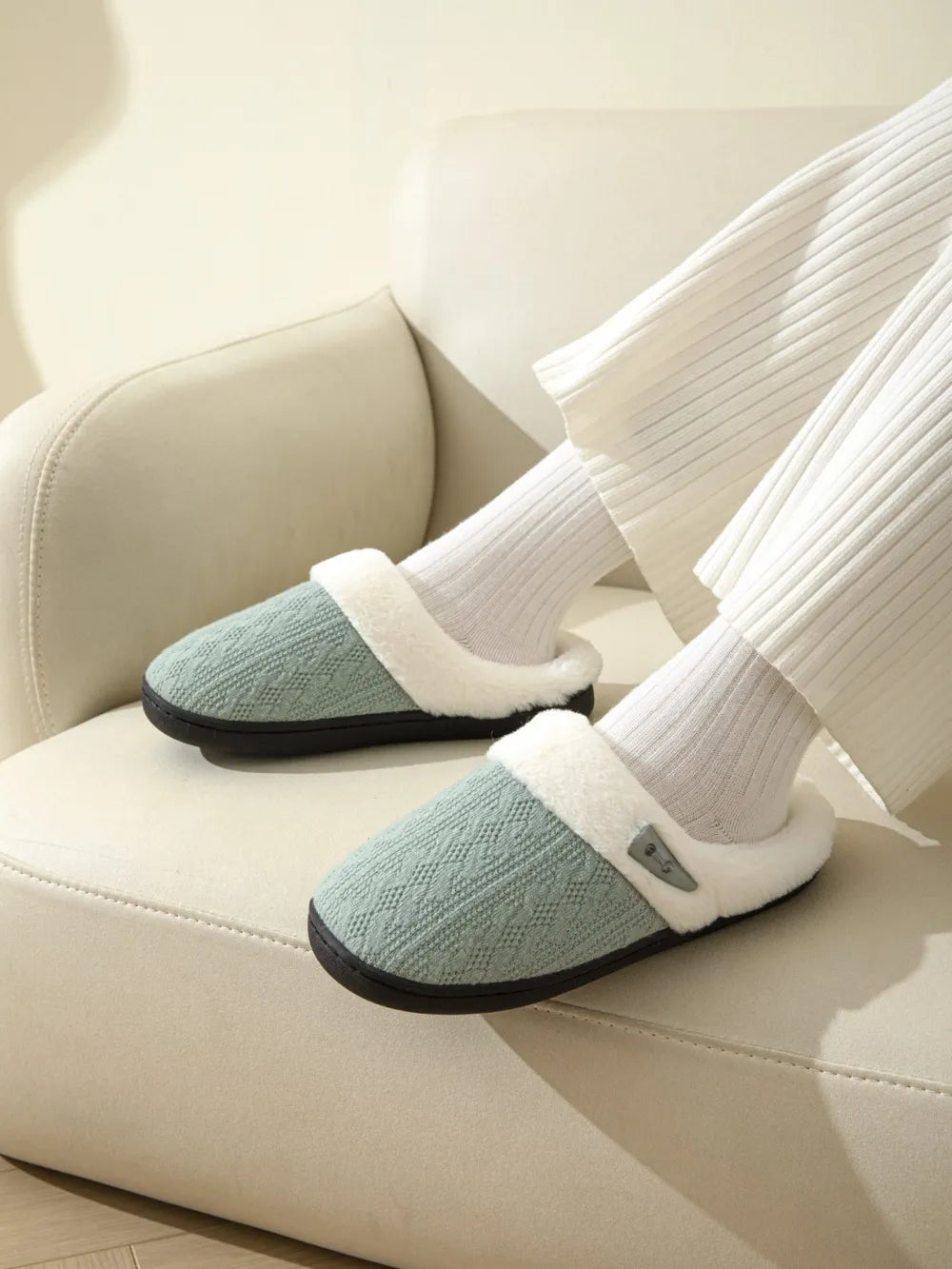 Horn Buckle Furry Texture Flat Slippers - Lilixa.store