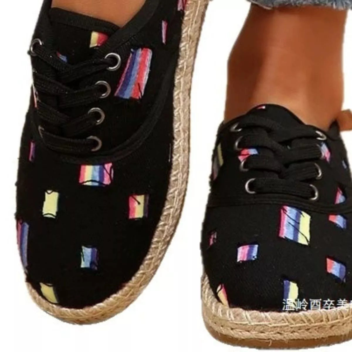 Round Toe Lace Up Sneakers - Lilixa.store