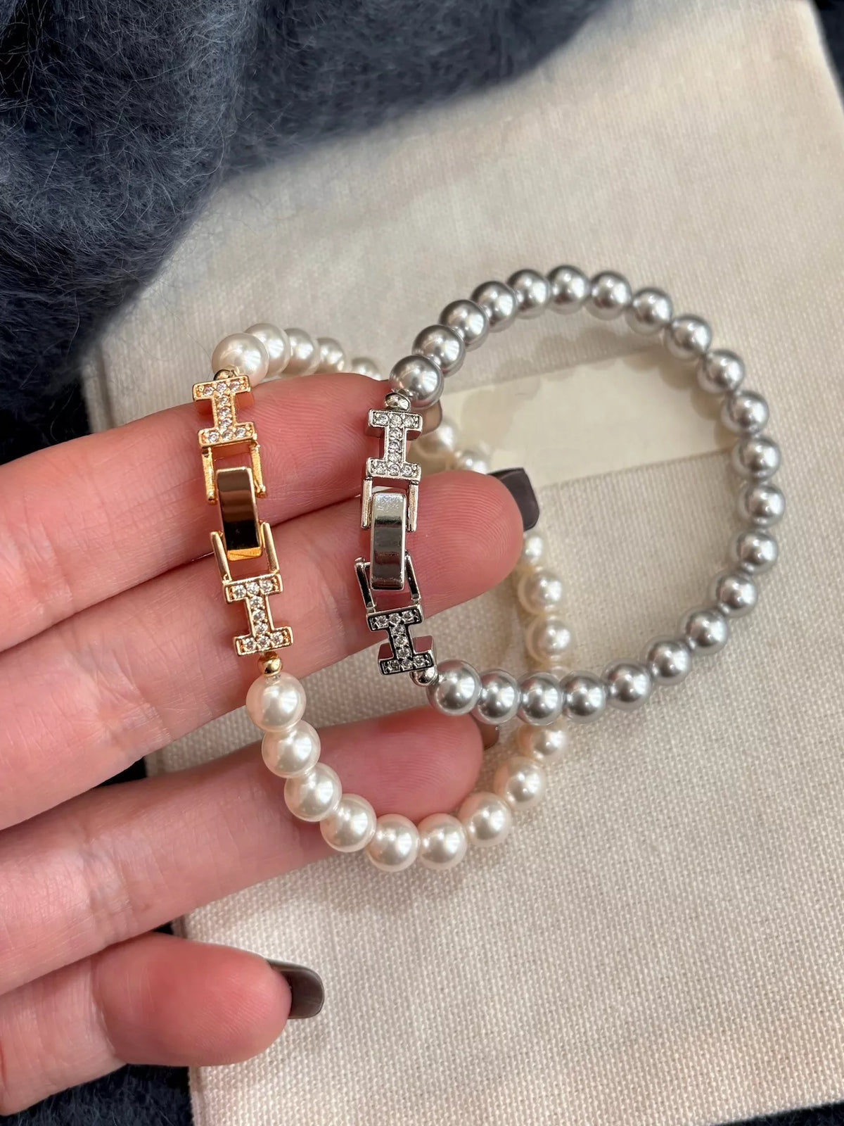 Pearl Double H Buckle Bracelet - Lilixa.store