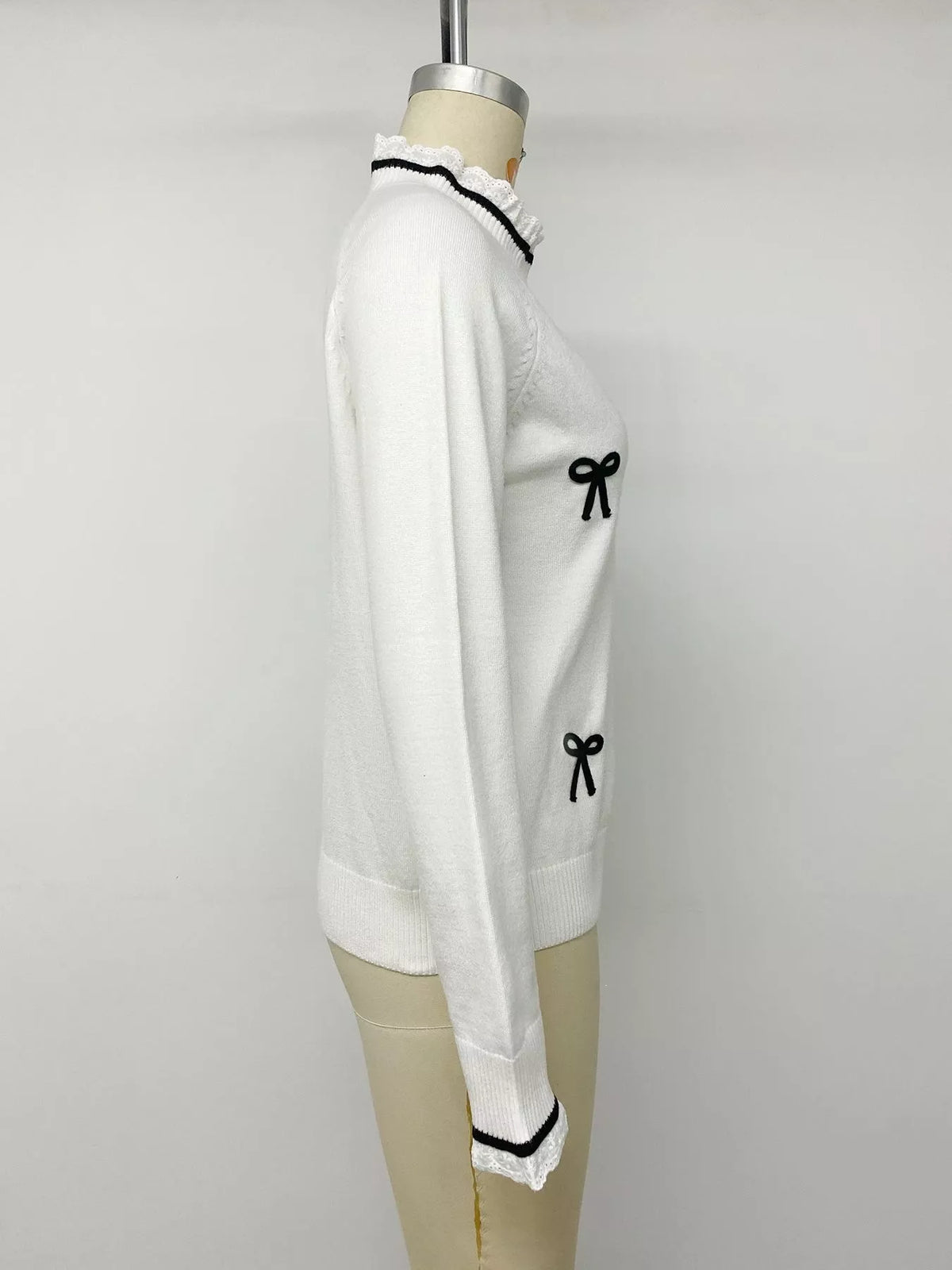 Bow-Embellished Lace Trim Sweater in White, view 9