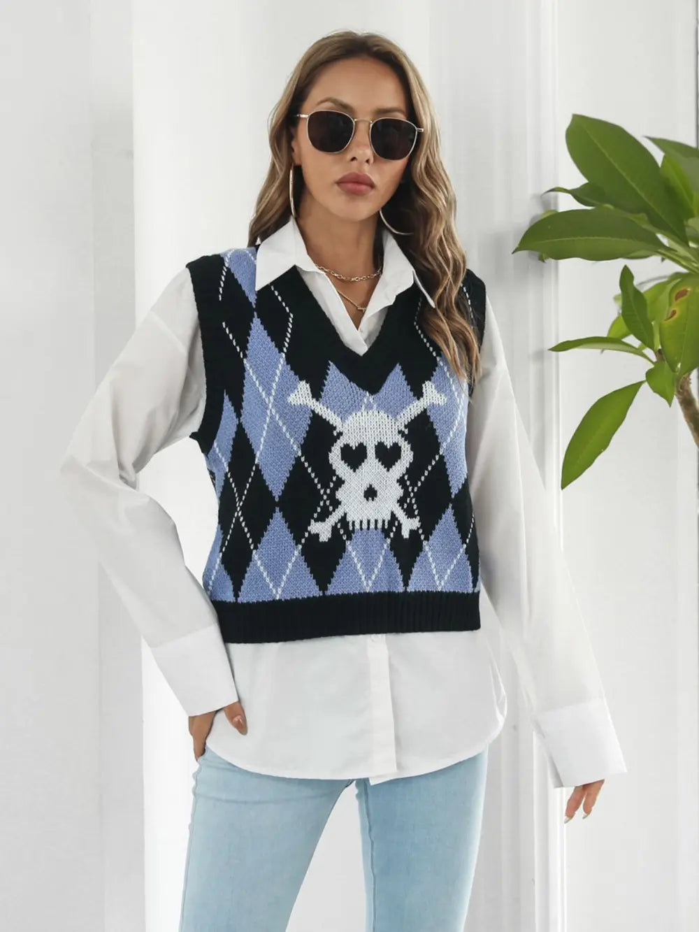 Skull Geometric V-Neck Sweater Vest in Black