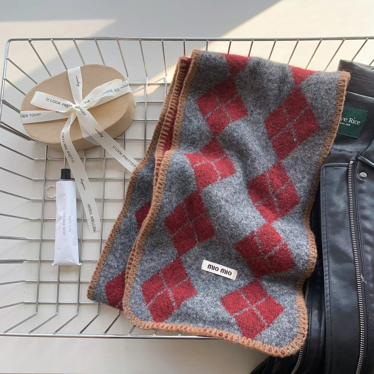 Argyle Pattern Warm Scarf - Lilixa.store
