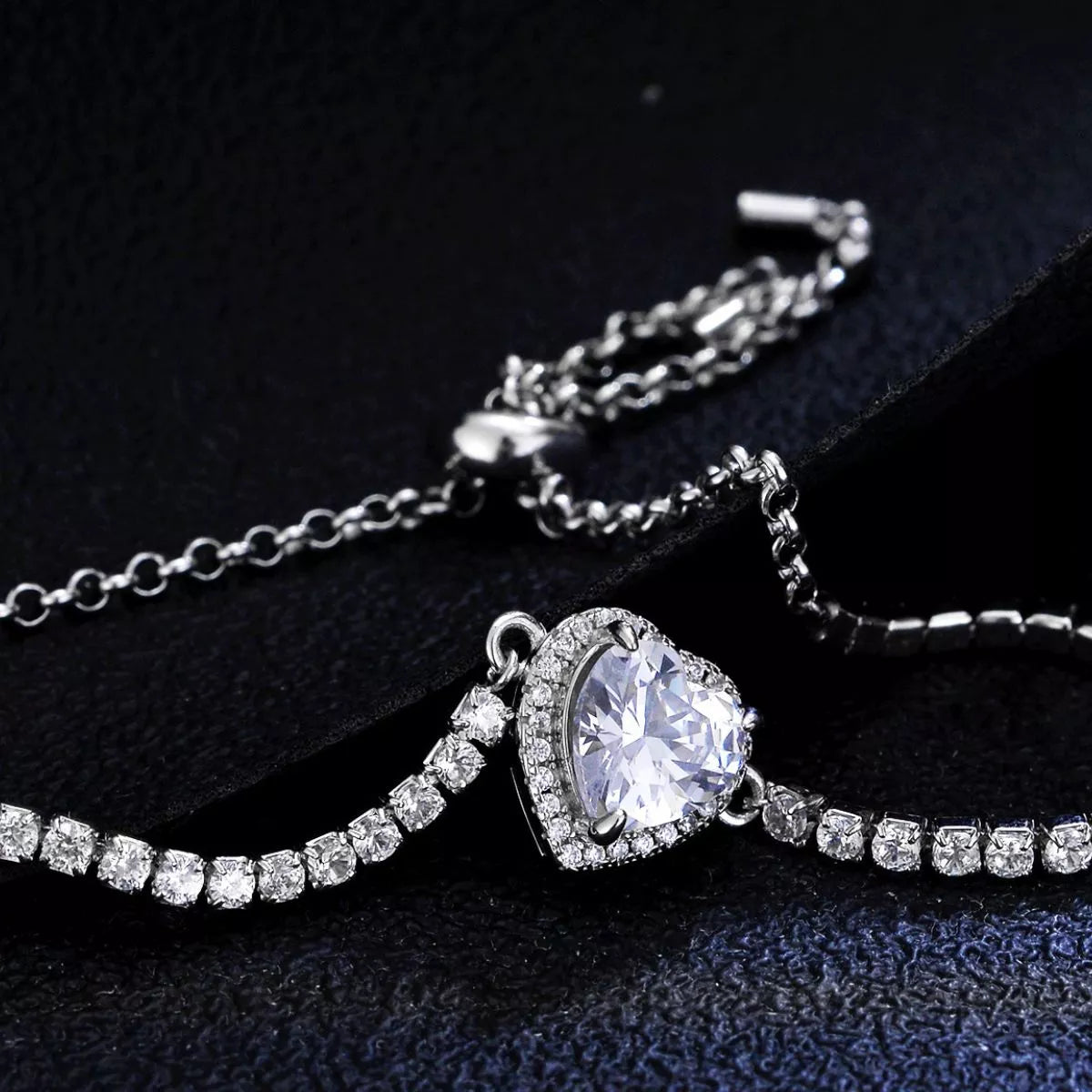 2 Carat 925 Sterling Silver Moissanite Chain Heart Bracelet - Lilixa.store