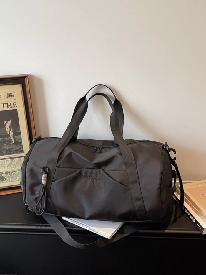 Lightweight Nylon Travel Bag in Black