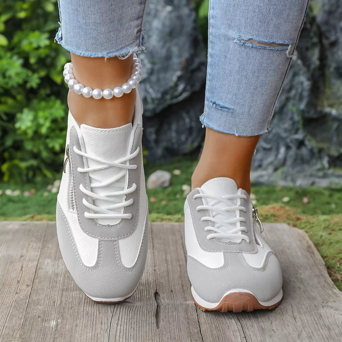 Round Toe Lace Up Sneakers - Lilixa.store