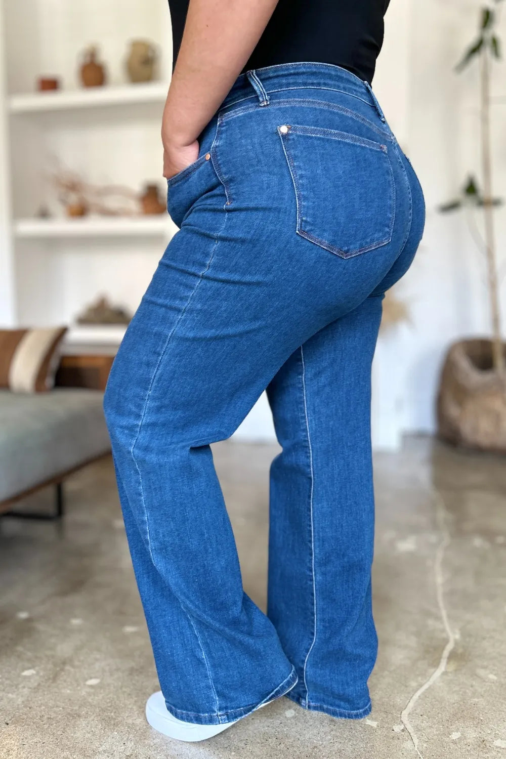 Judy Blue Full Size High Rise Straight Jeans - Lilixa.store