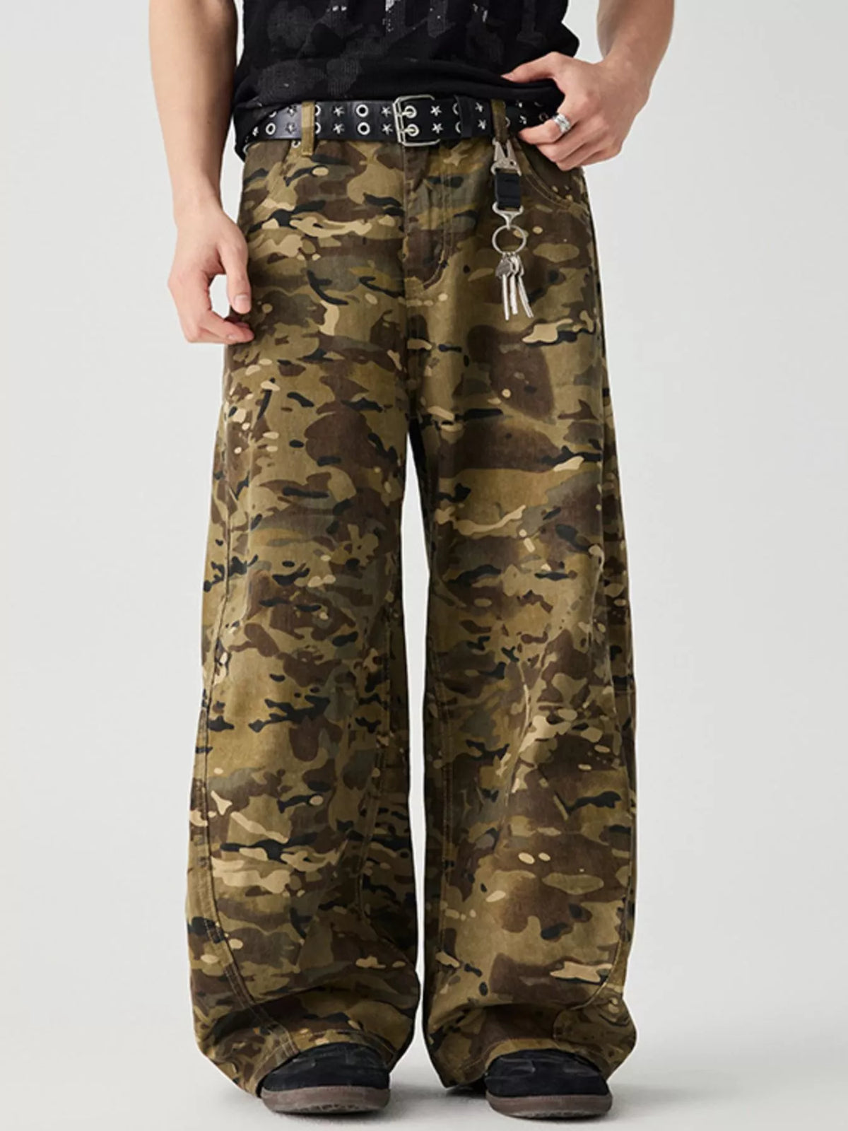 Men's Wide Leg Pants in Camouflage