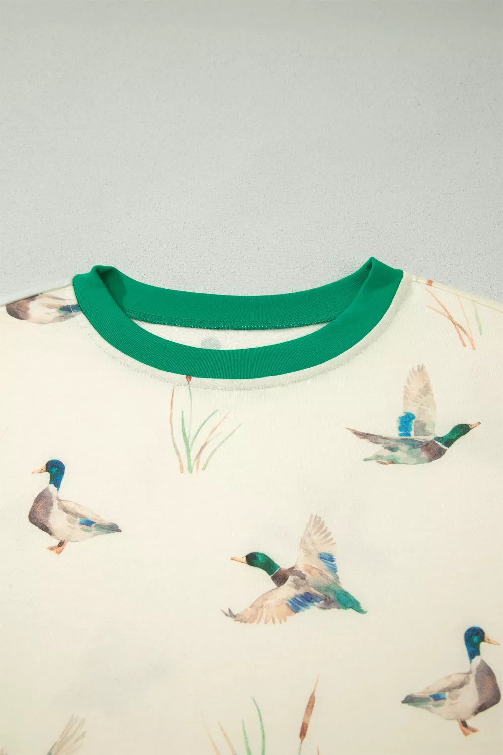 Mallard Printed Colorblock Trim Short Set - Lilixa.store