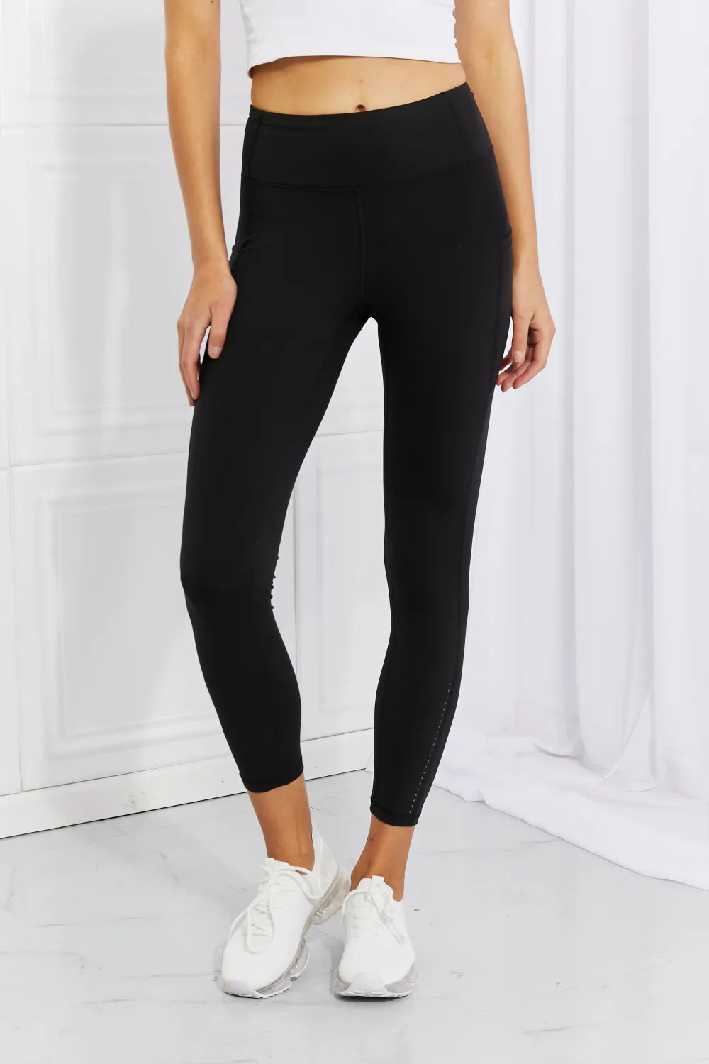 Leggings Depot Full Size Strengthen and Lengthen Reflective Dot Active Leggings - Lilixa.store