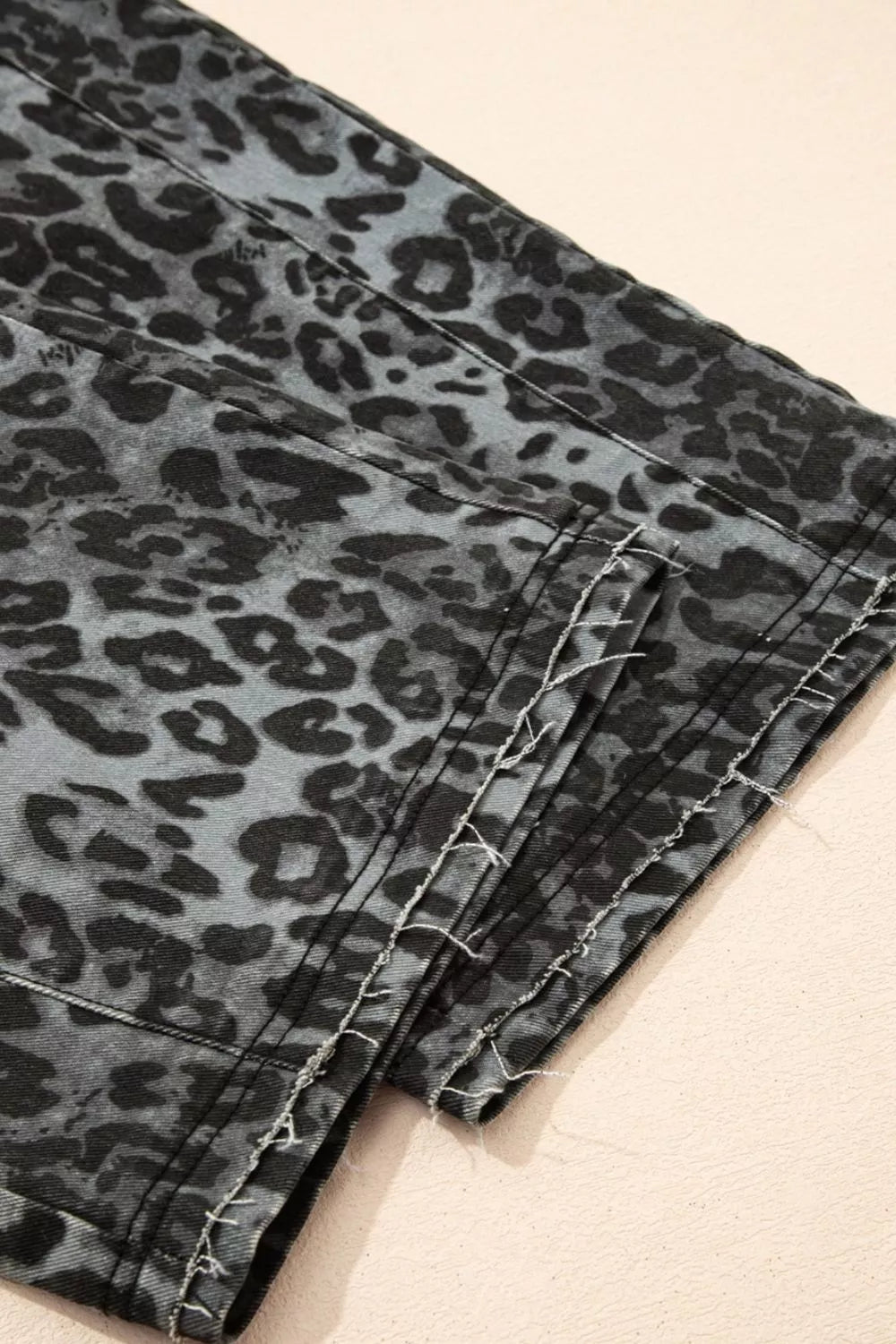 Leopard Print Button Adjustable Straps Cropped Loose Denim Overalls - Lilixa.store