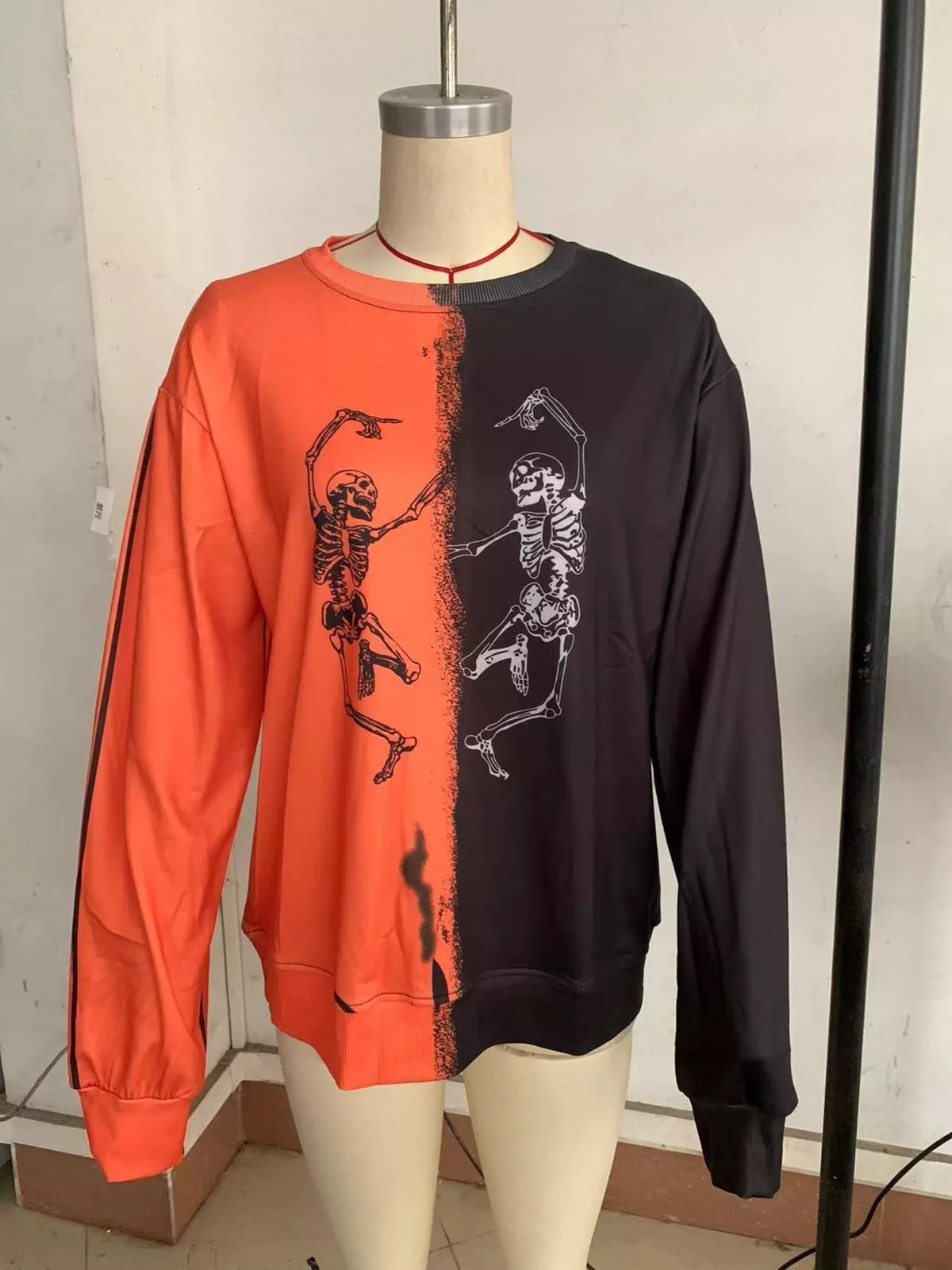 Halloween Skeleton Print Color Block Sweatshirt - Lilixa.store