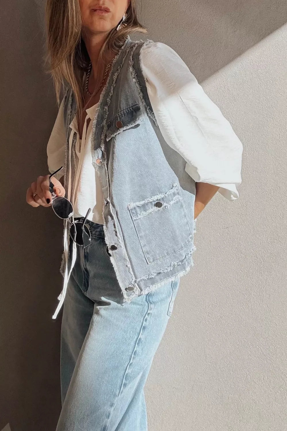 Frayed Edge Flap Pockets Denim Vest Jacket in Light Blue, view 3