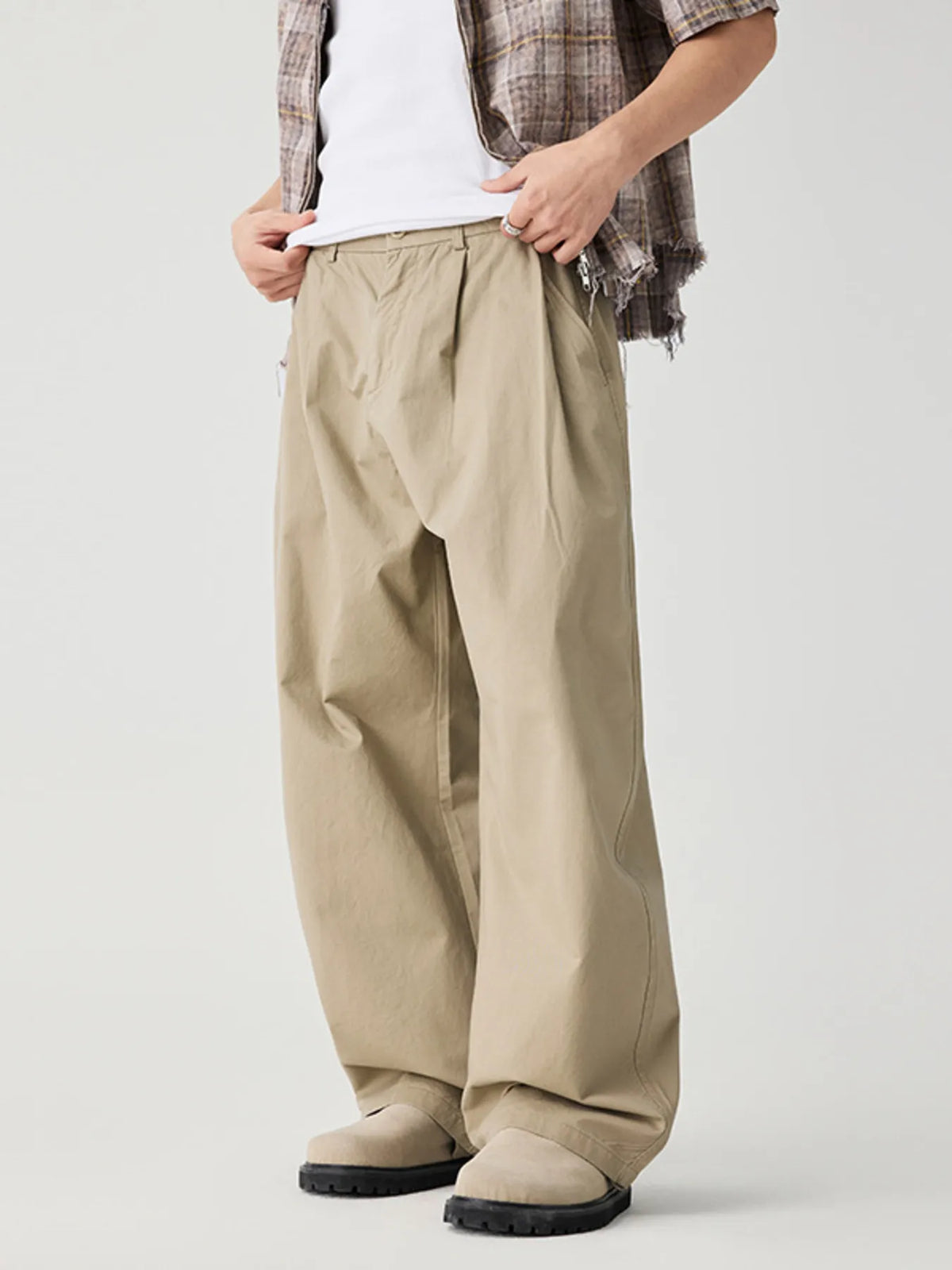 Men's Wide Leg Casual Pants in Khaki