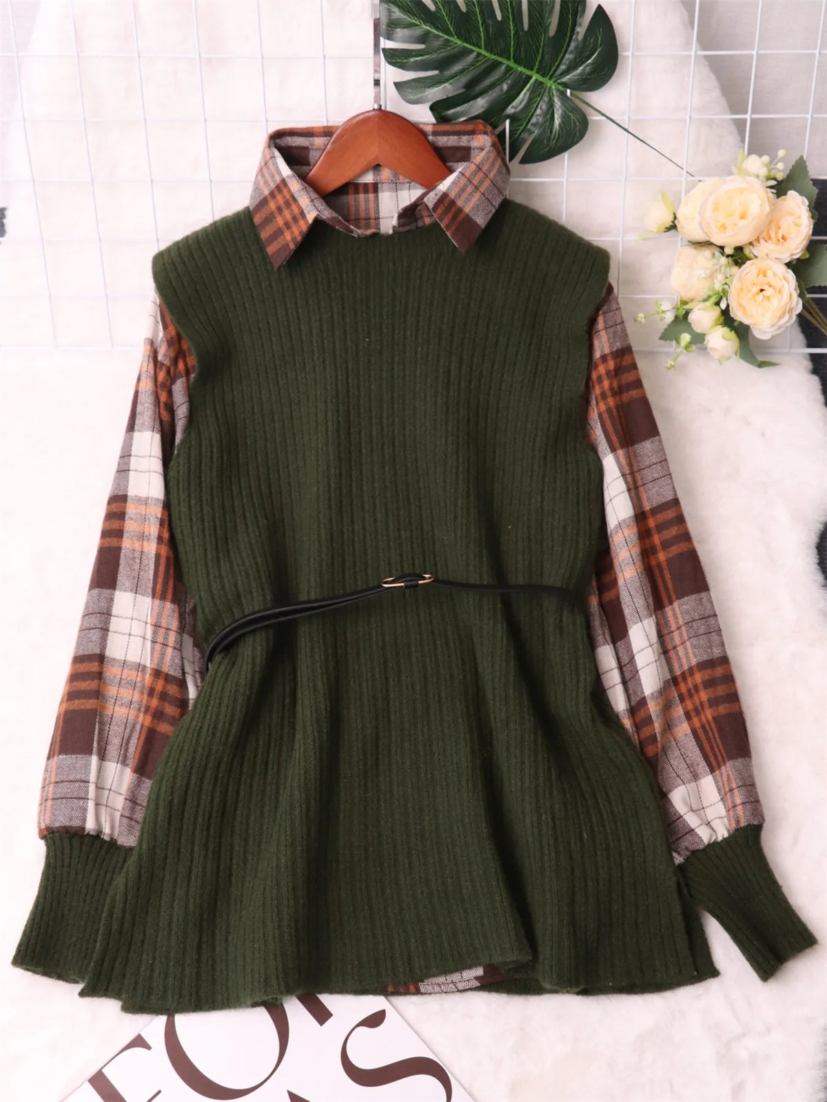 Plaid Long Sleeve Sweater Dress in Green