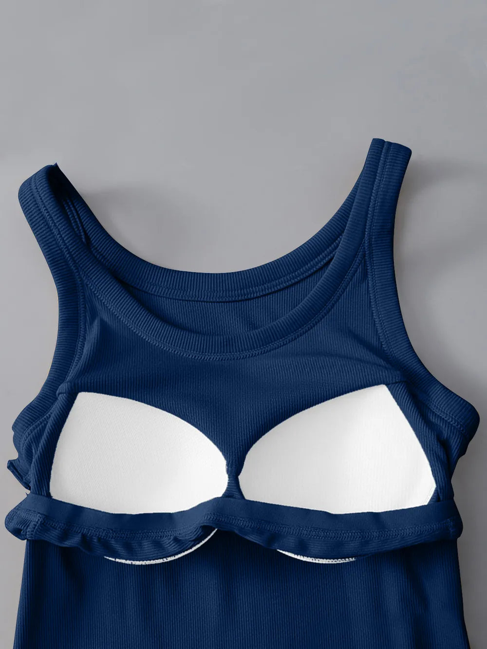 Round Neck Tank with Bra - Lilixa.store