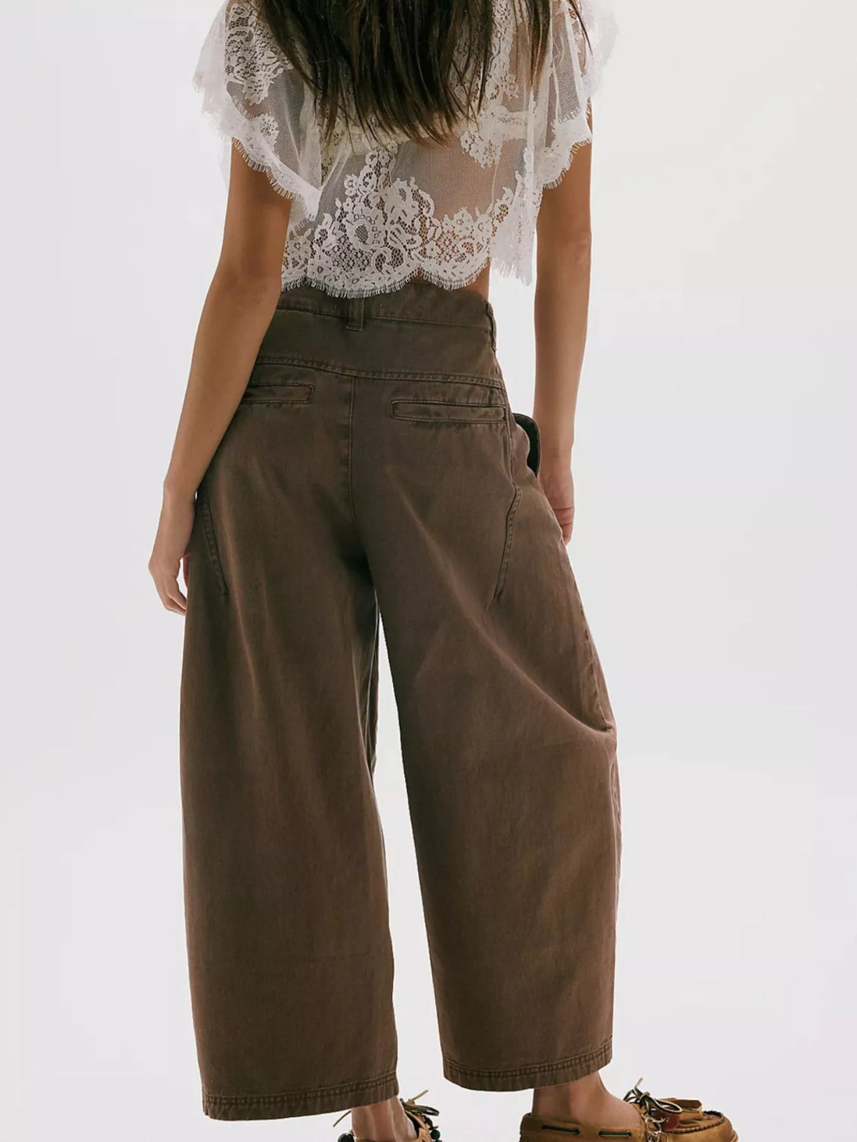 Wide-Leg Cropped Jeans
