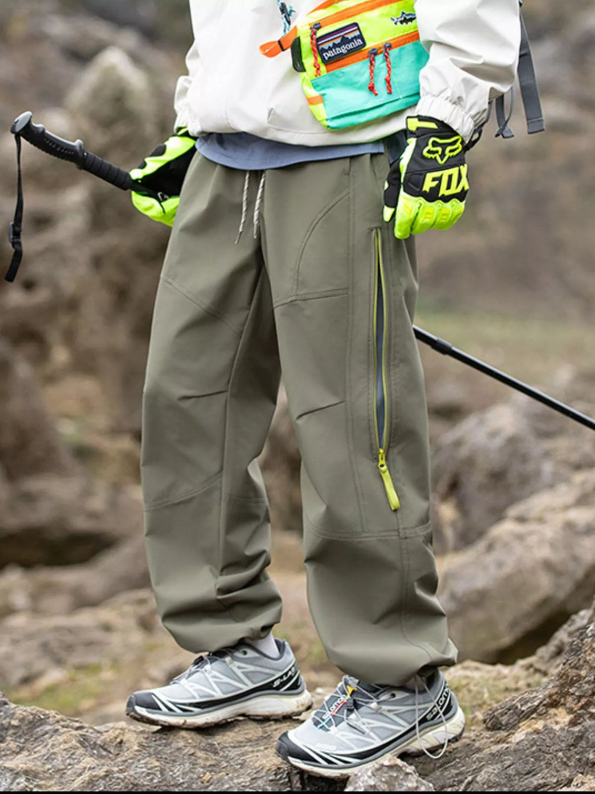 Men's Drawstring Wide Leg Pants in Moss