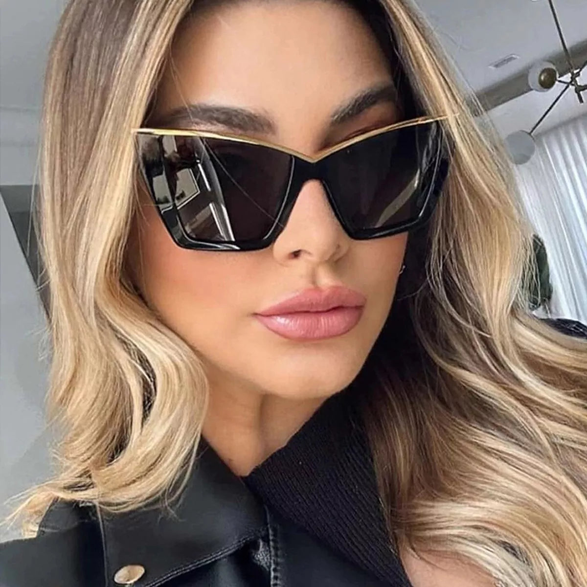 Oversized Cat-Eye Sunglasses - Lilixa.store