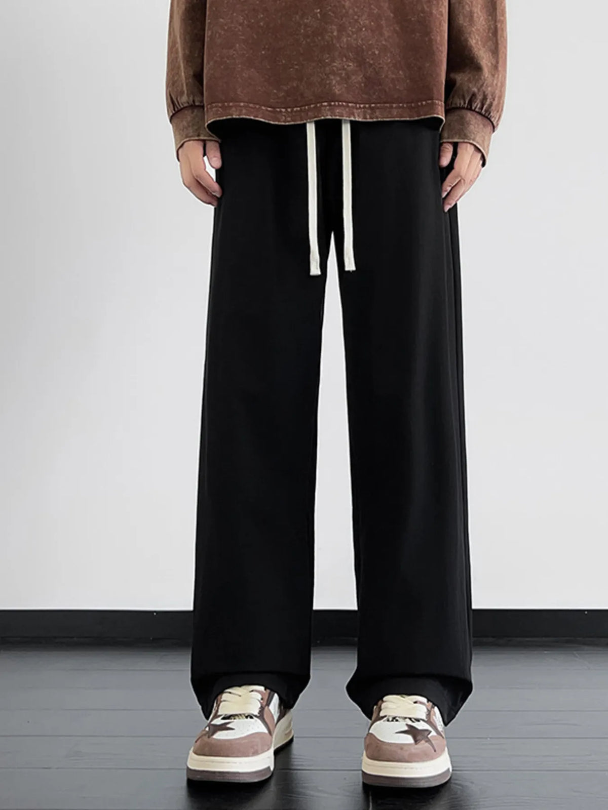 Men's Plus Size Loose Fit Drawstring Pants in Black