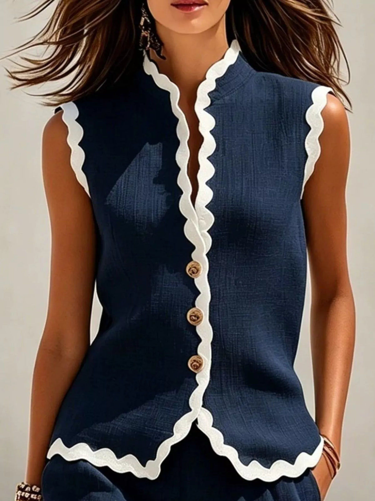 Full Size Contrast Scalloped Trim Sleeveless Top and Shorts Set Plus Size - Lilixa.store